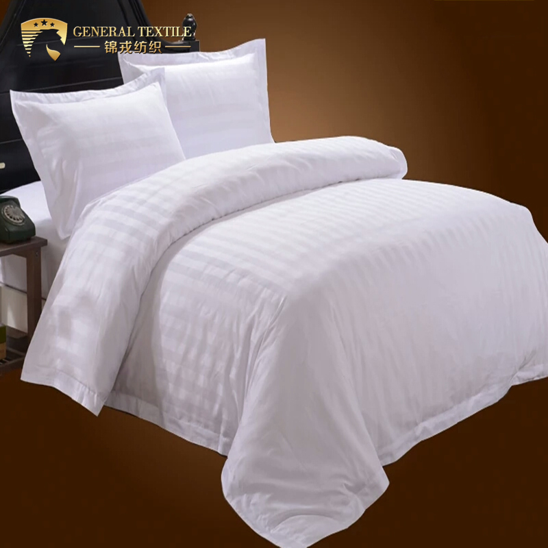 Luxury 100% Cotton Plain Dyed 1cm/ 3cm Striped Bed Cover