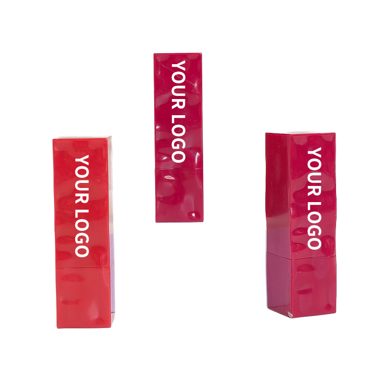 Customizable Private Label Lipstick for Fashion-Forward Beauty Brands