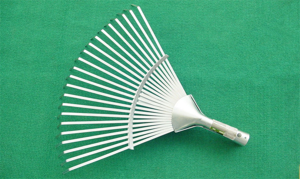 Rake for Garden and Agricultural Ls 875
