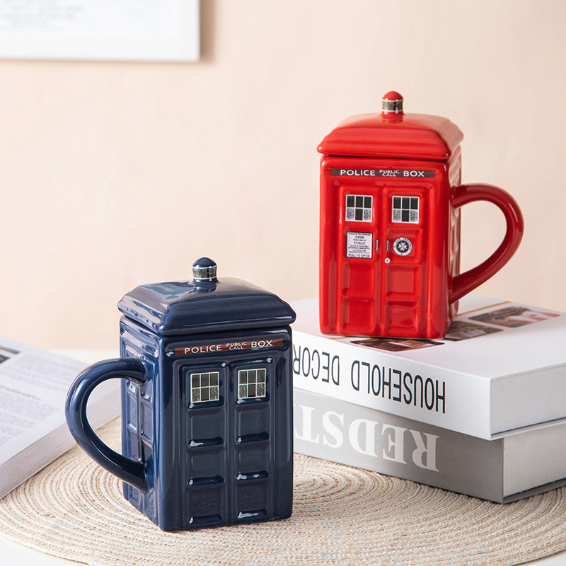 Creative Retro British Telephone Booth Ceramic Cup with Lid Coffee Mug