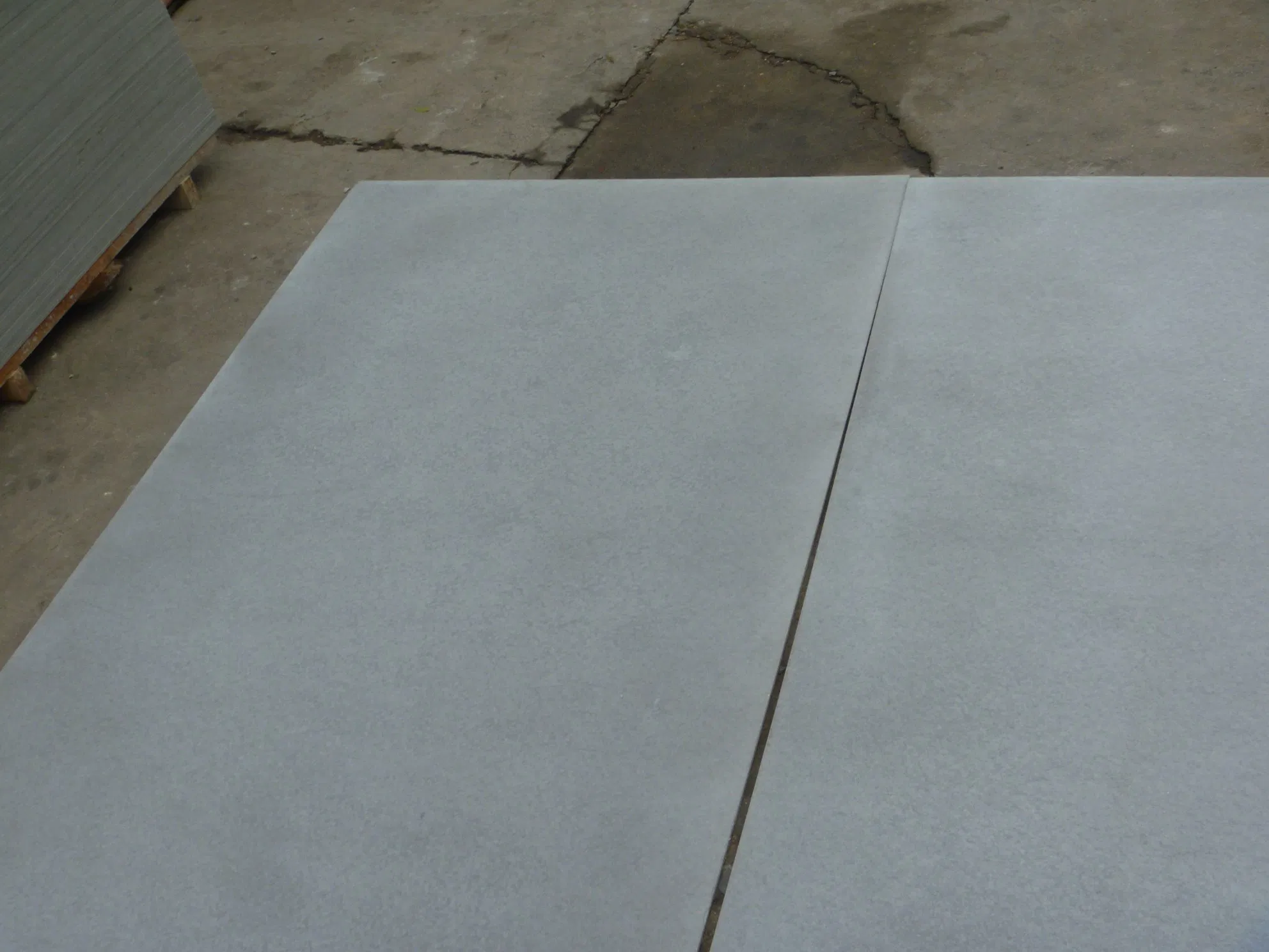 Low Price 15mm Thickness Fireproof Calcium Silicate Board