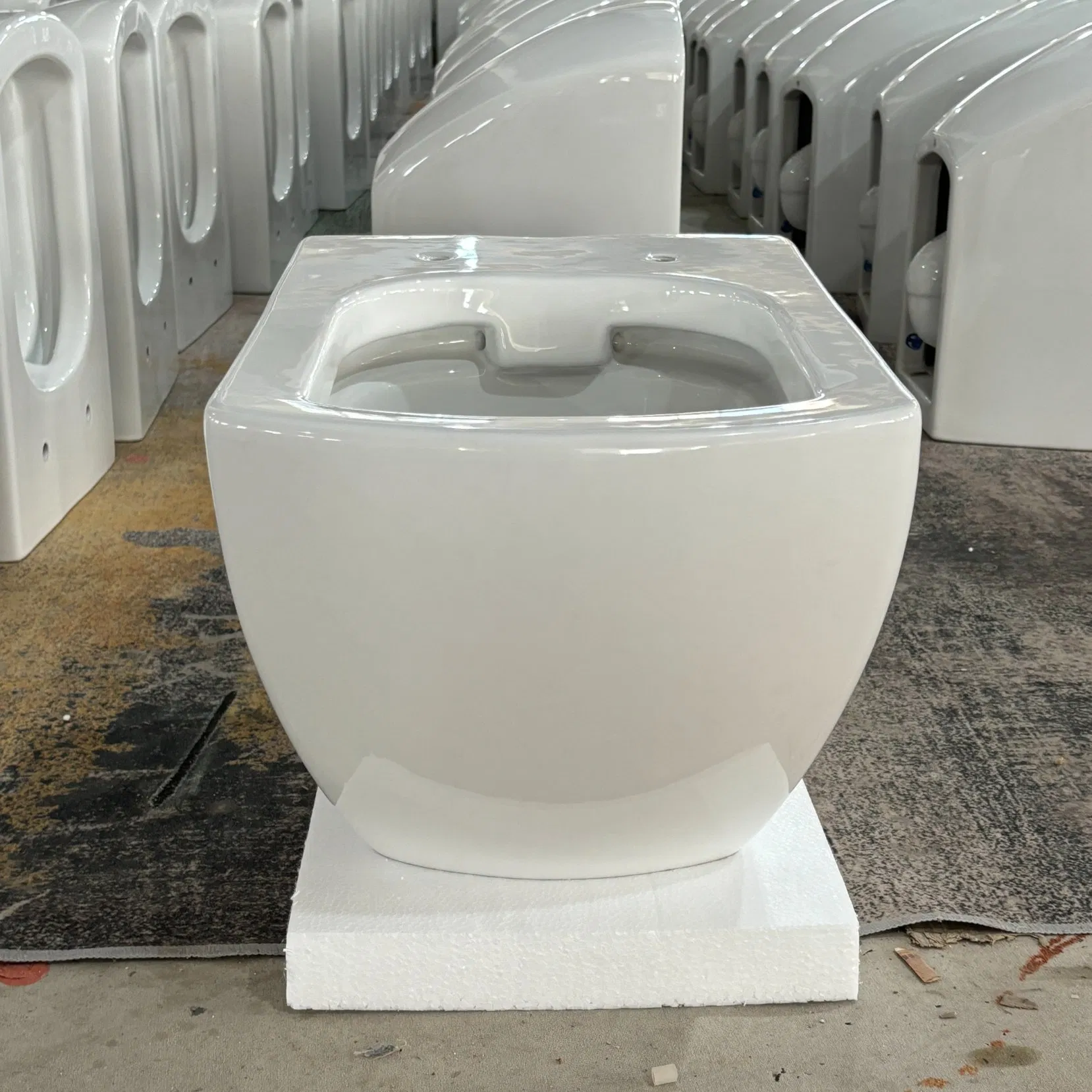 High Quality Chaozhou Ceramic Sanitaryware Wall Hung Mounted Toilet for Middle Eastern