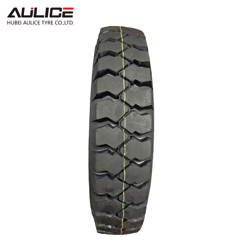 Грузовая шина Long Life 7.50-16 с защитой от проколов