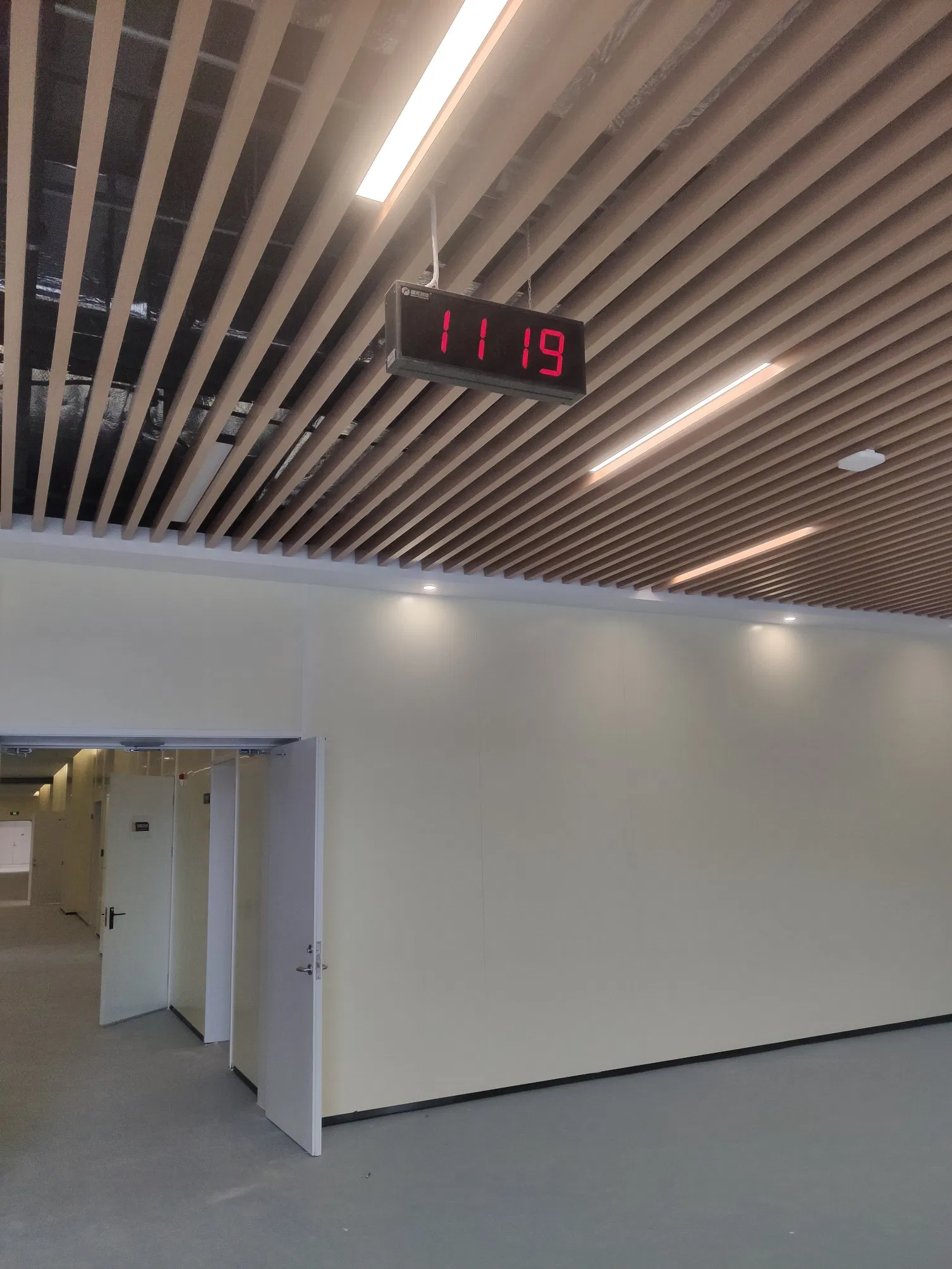 Sport Electric LED Clock Alarm Date LED Digital Clock System for Stadium