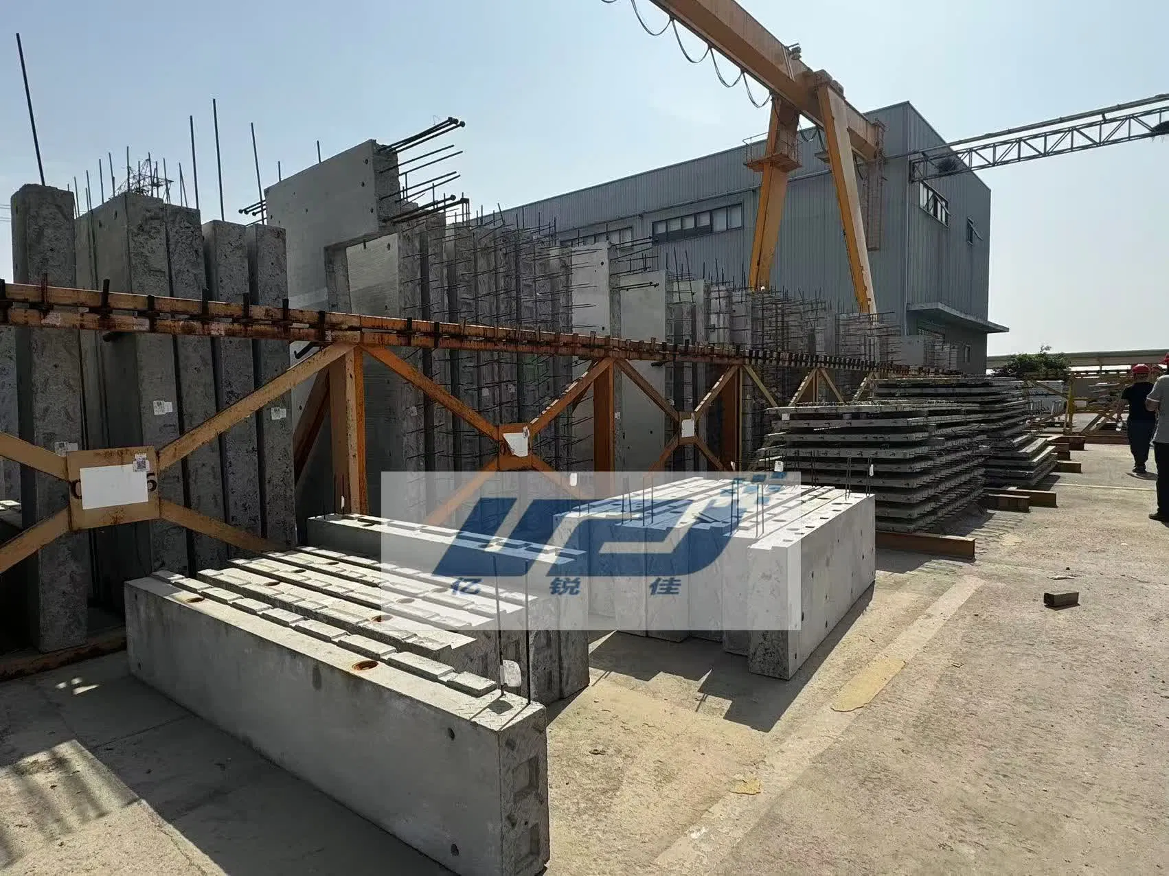 Composite Steel-Concrete Insulated Precast Sandwich Slabs for Building Exteriors Construction Material