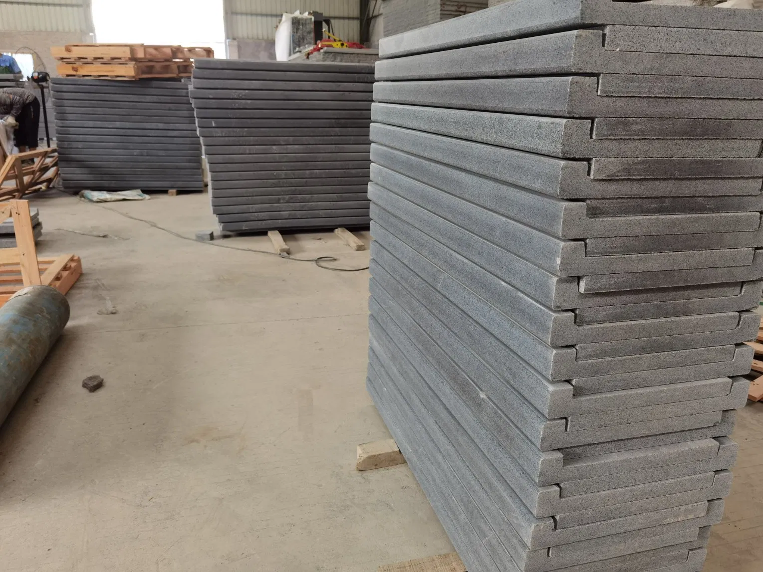 Black Granite Swimming Pool Edge Bullnose Coping Tile Dark Swimming Pool Coping for Villa Natural Stone