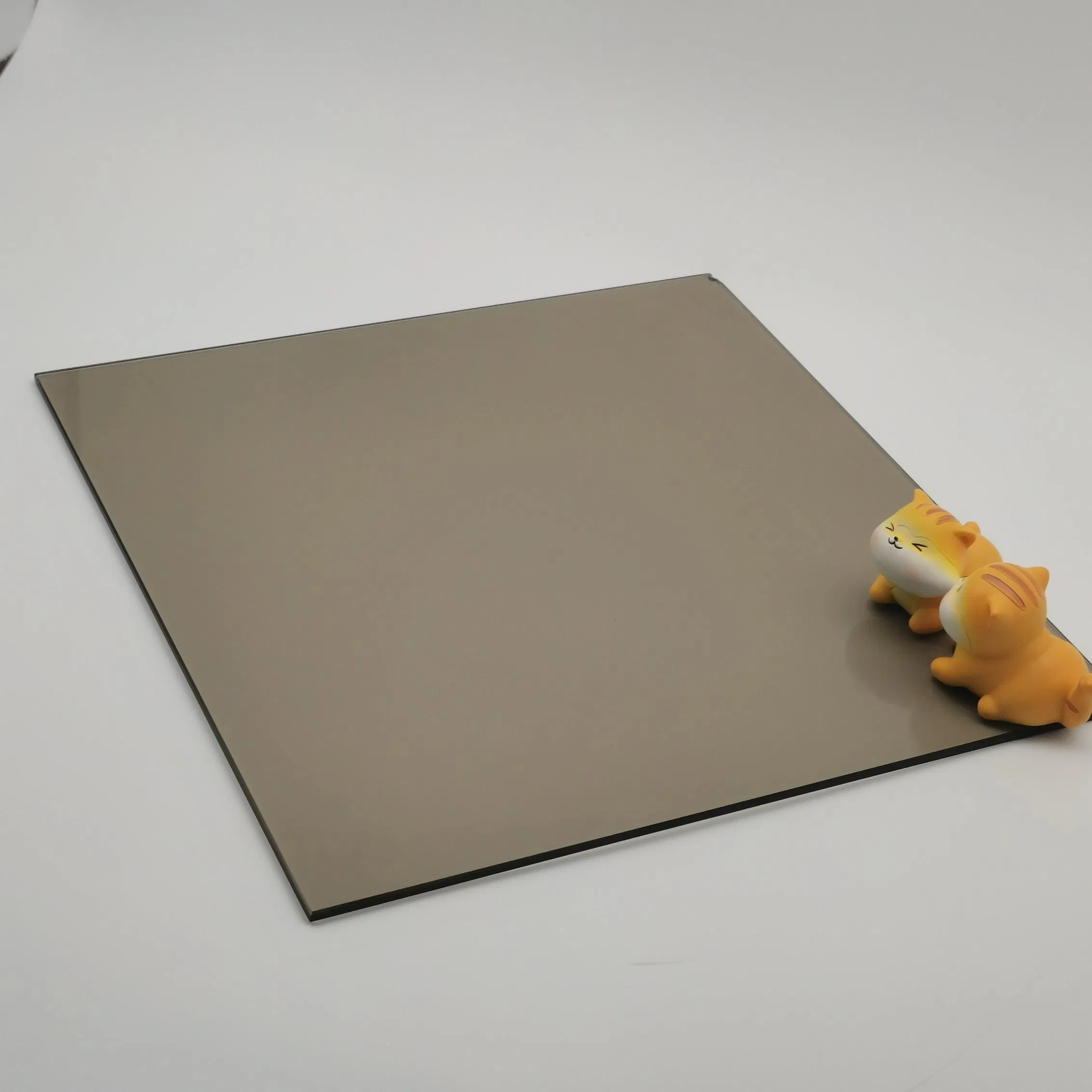 Hot Sale Euro Bronze Tinted/Reflective/Patterned Glass/Building Glass for Door and Window