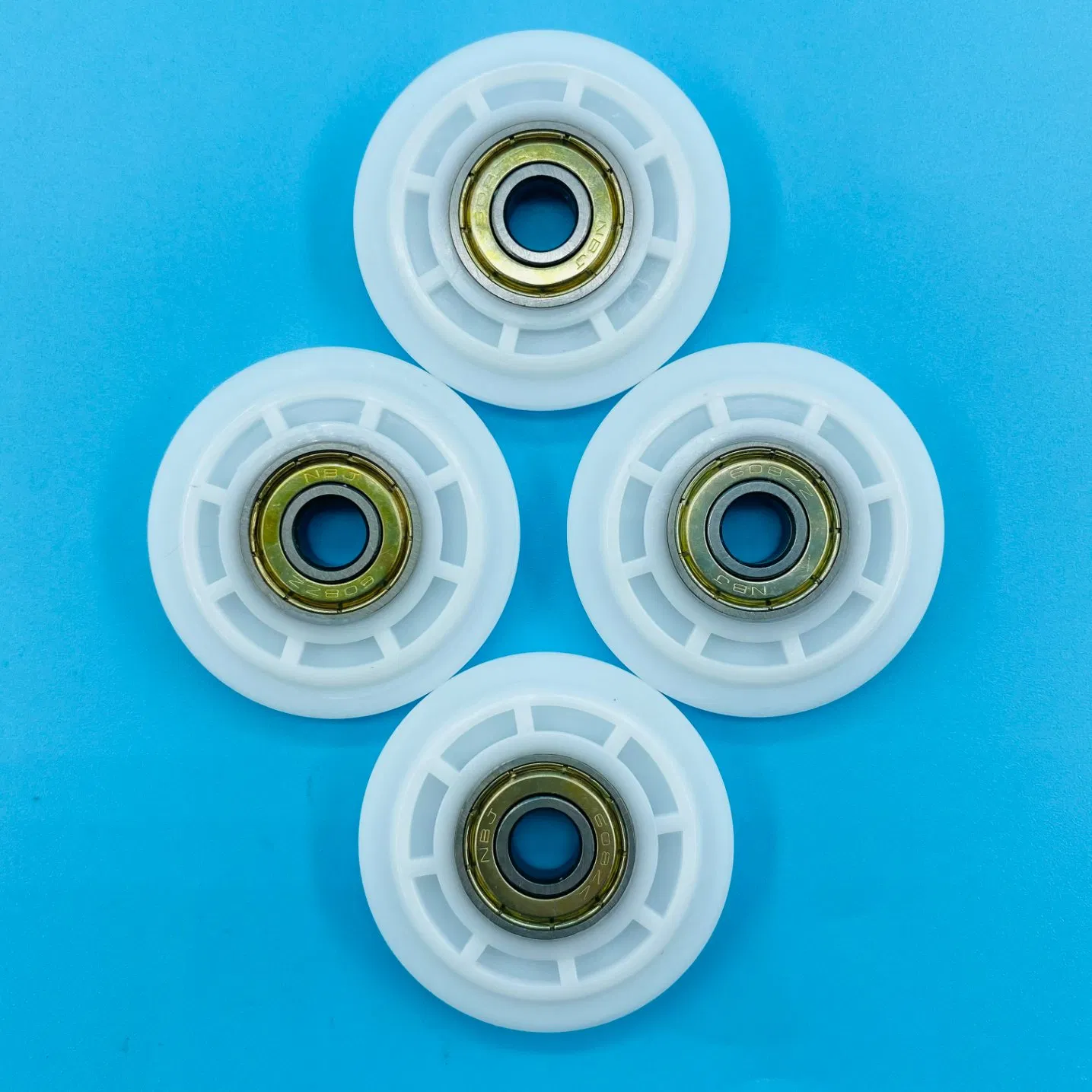 Well Received and Easy to Load 8*45*7 608zz White Plastic Bearing
