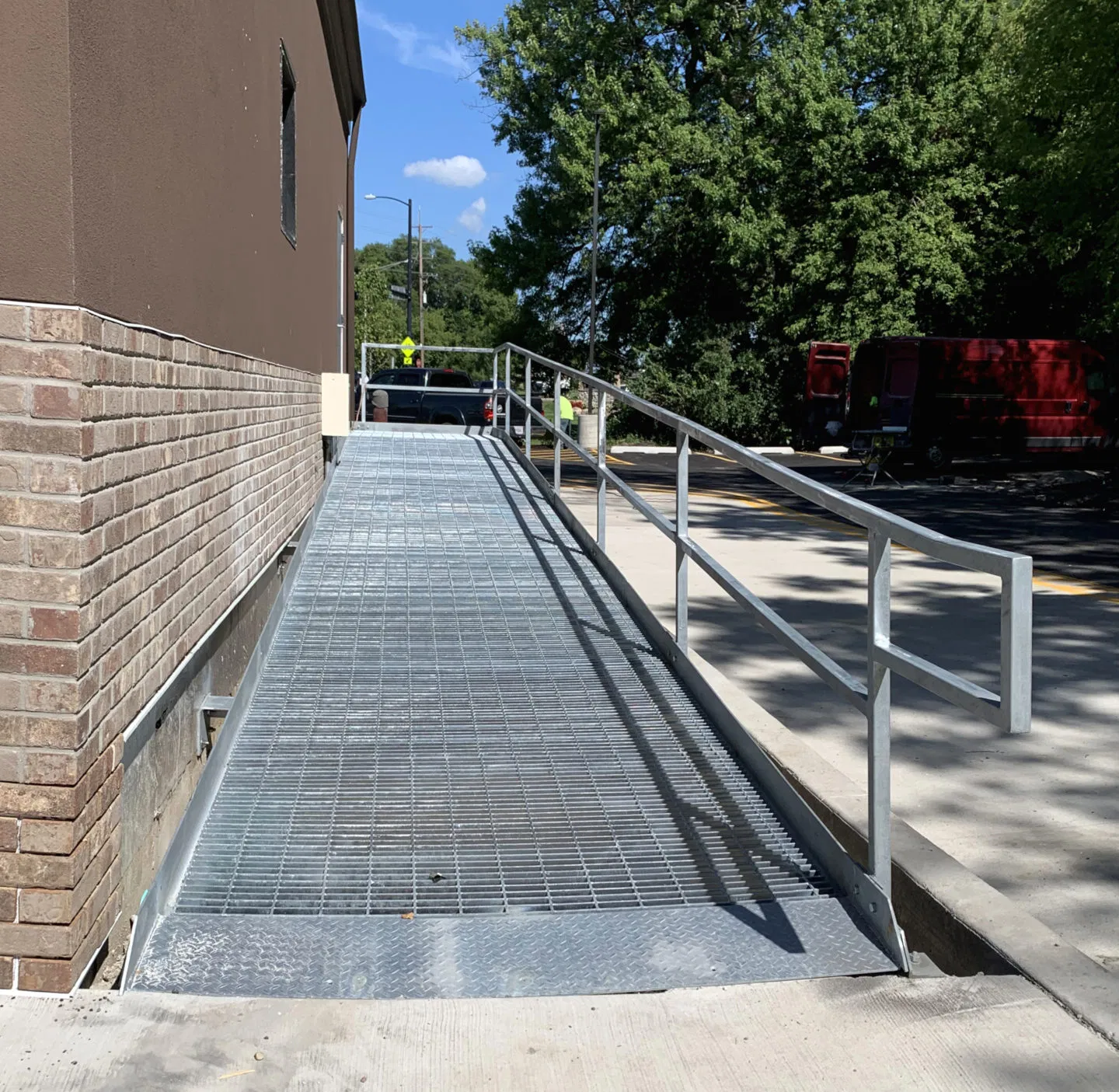 Galvanized Steel Metal Wheelchair Ramp Grating Steel Mesh Grating Ramp for Floor