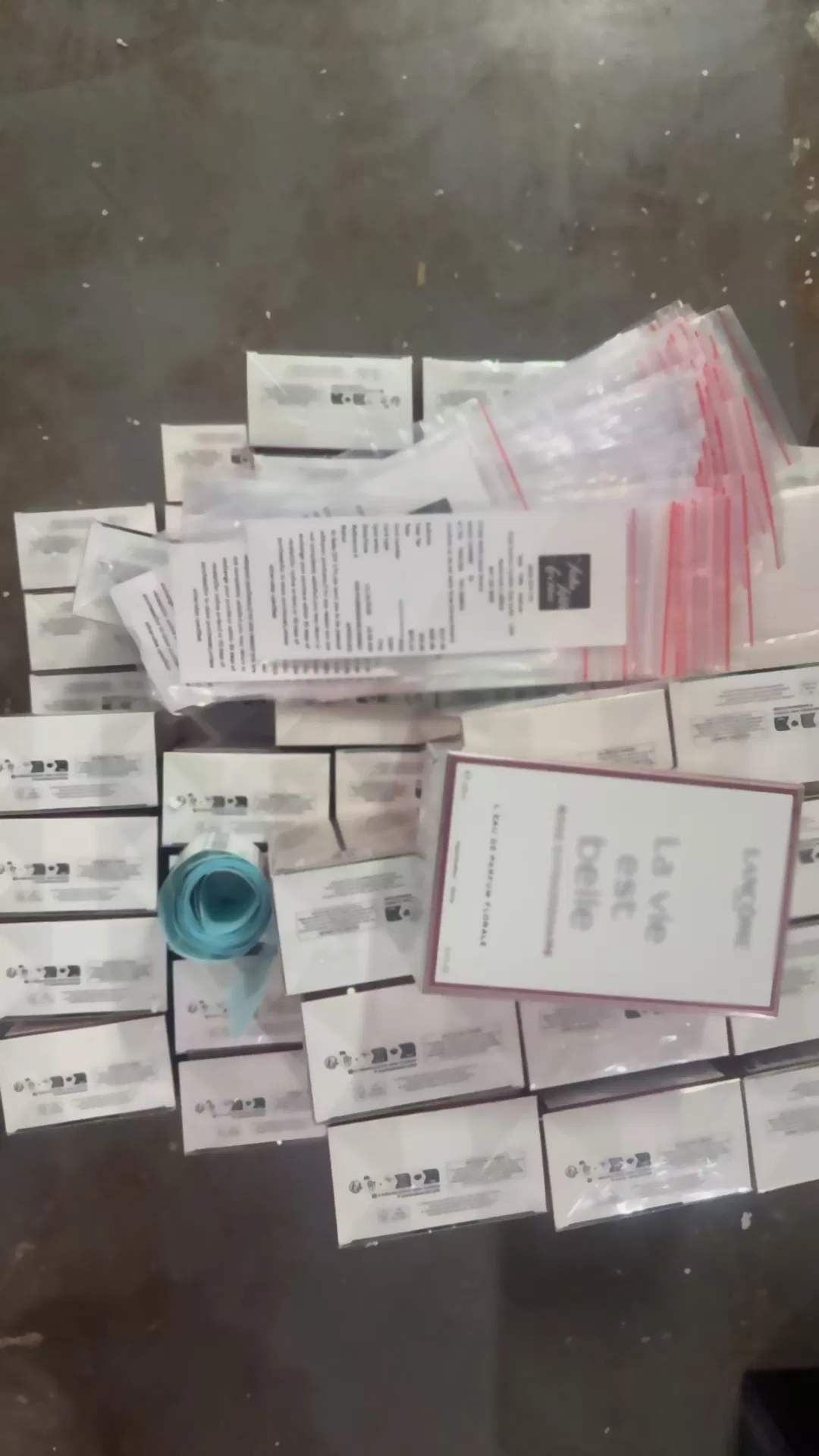 Men's Stylish Brand Eau De Cologne Long-Lasting Light Fragrance Perfume Men Perfumes Scent Cologne Spray Long Lasting