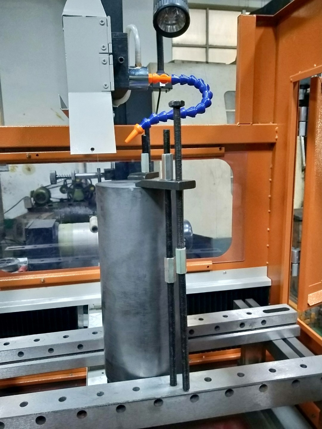 Ленточная пила по металлу портативная для больших заготовок