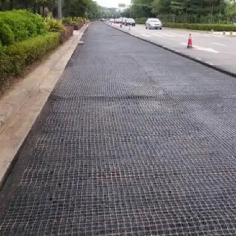 Bitumen Coated Glassfiber Geogrid for Asphalt and Road Reinforcement Fiberglass Earthwork Materials