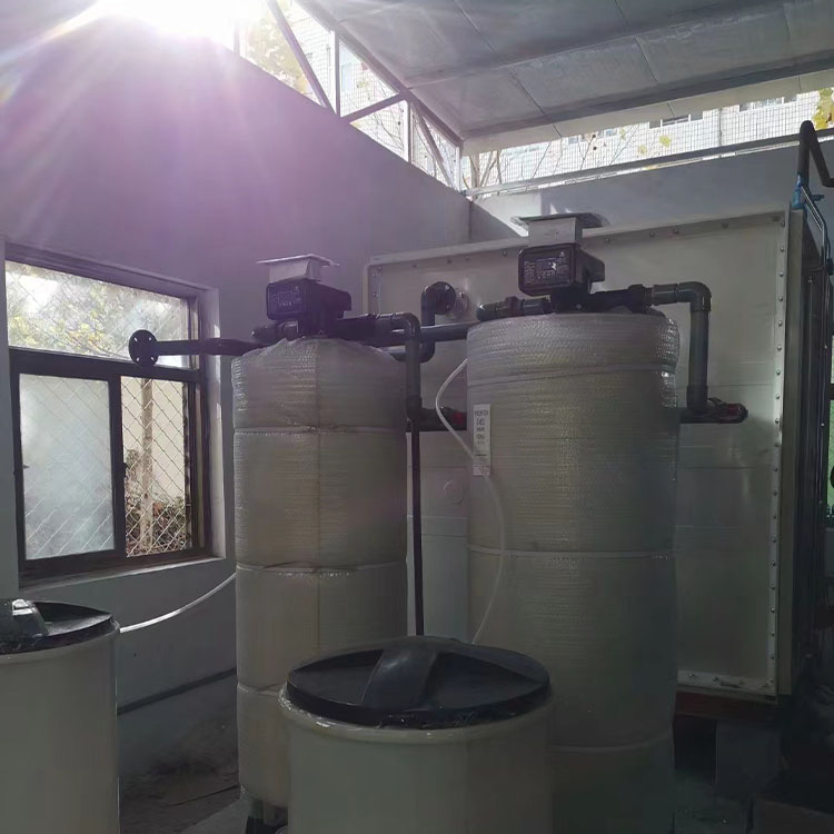 Softening Water Equipment / Water Distributor