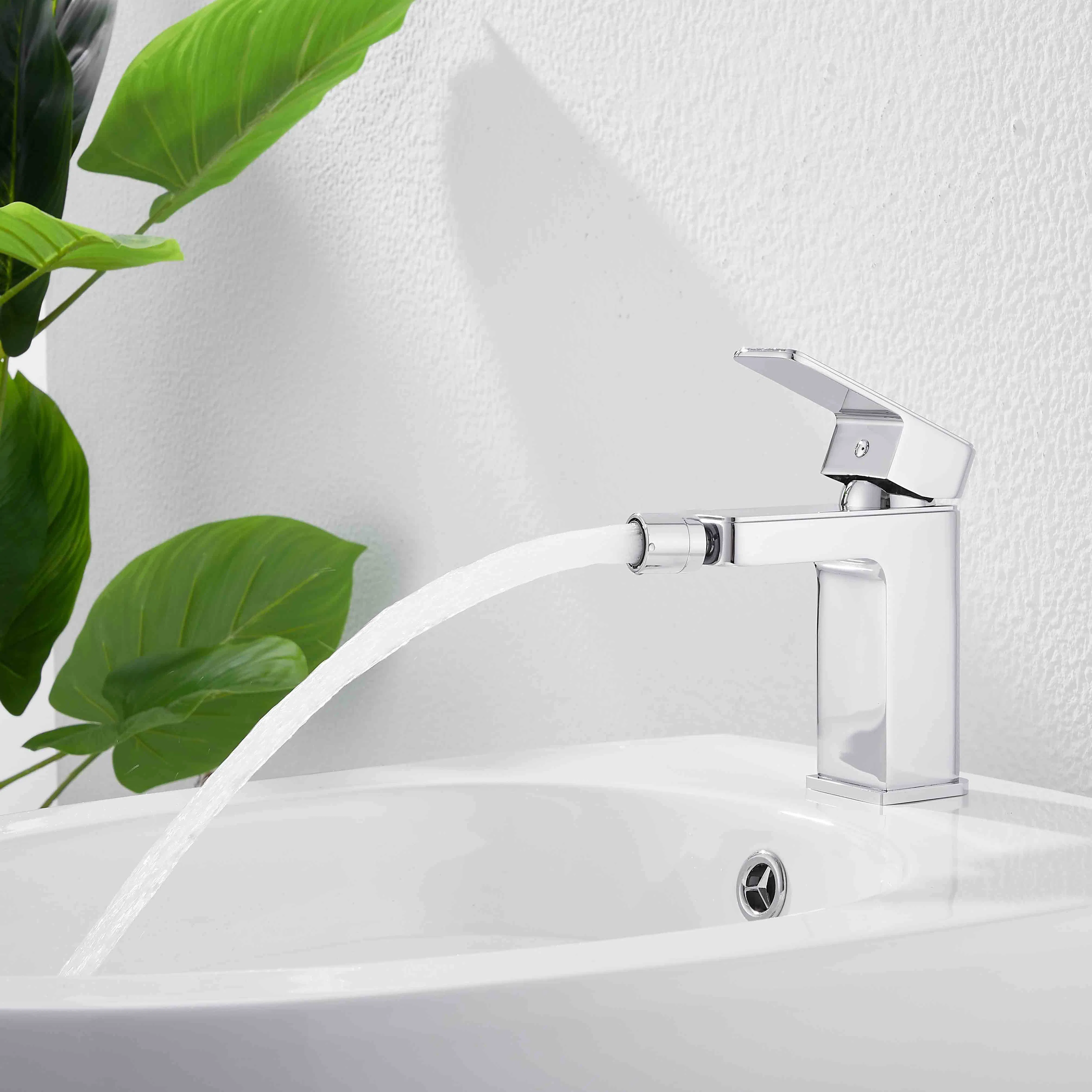 Смеситель для биде с душем, горячая и холодная вода