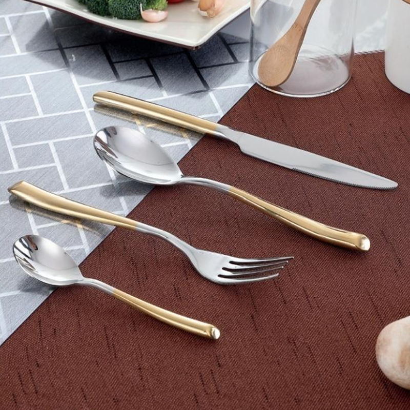 Premium Gold Cutlery Sets for Stylish Coffee Shop Dining Experience