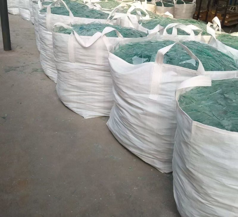 Clean Transparent Broken Glass Cullet, White Float Glass Used Directly Without Further Processing