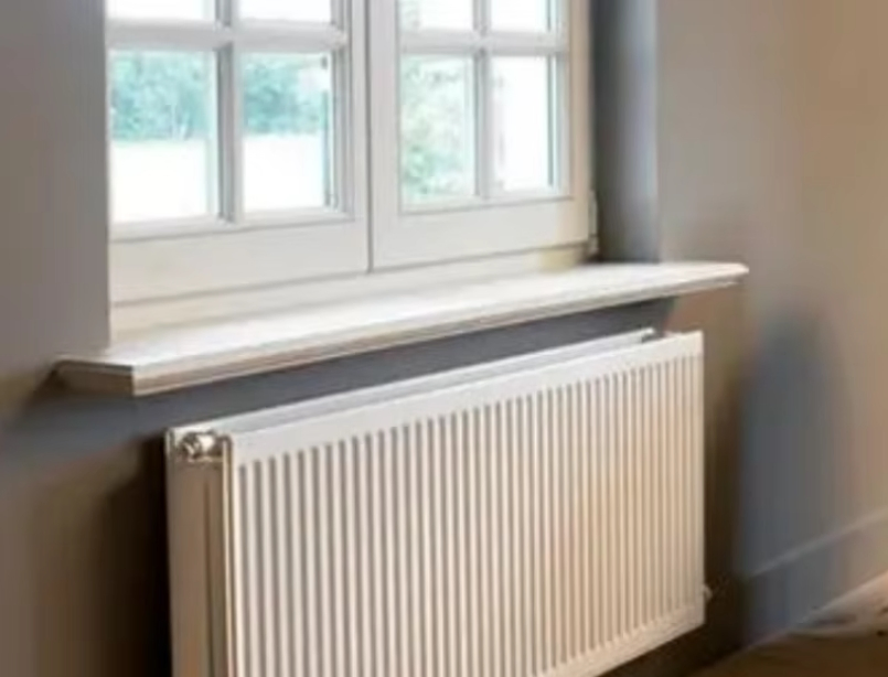 Home Heating Radiator Vertical Steel Flat Panel Radiator with Customized Sizes