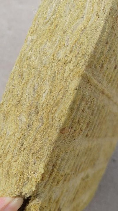 Dongtang Greater Drawing Strength Insulation Rock Wool Board Made in China