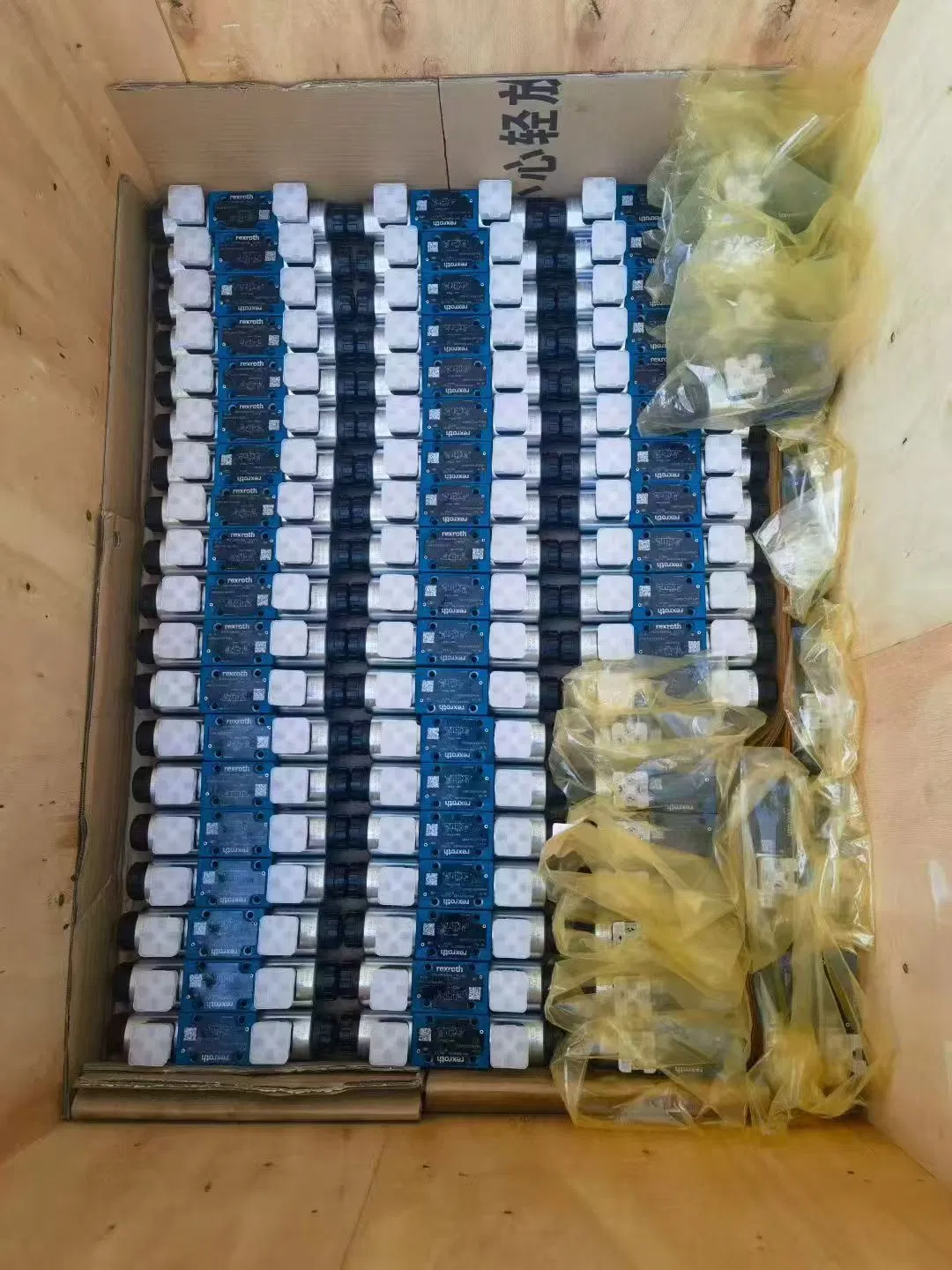 Клапан обратный пилотный Rexroth R900347495 Z2s6-1-66