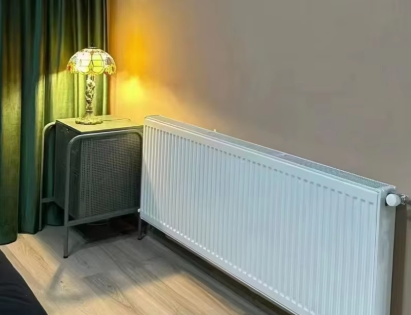 China Wholesale Modern Designer 350/80 Heat Distribution Energy-Efficient Heating Bimetallic Panel Radiators