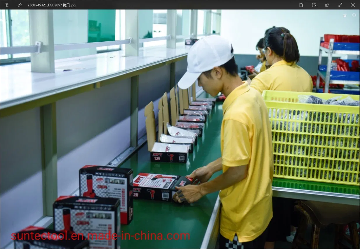 Беспроводной гайковерт Suntec 20V с ударным механизмом