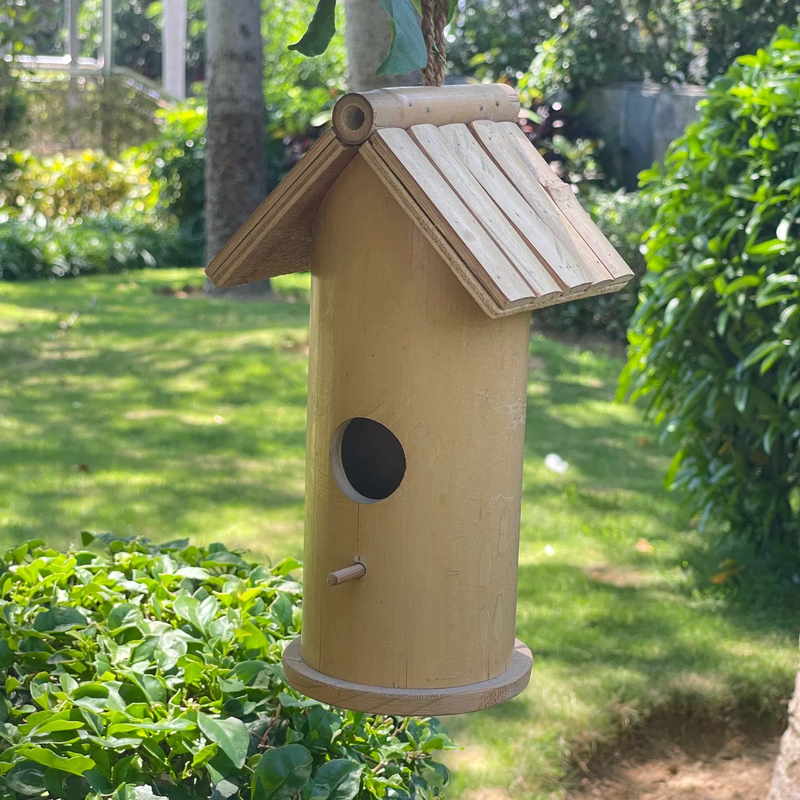 Bamboo Bird House for Finch Bluebird Cardinals Outdoor Gardening Hanging Birdhouse