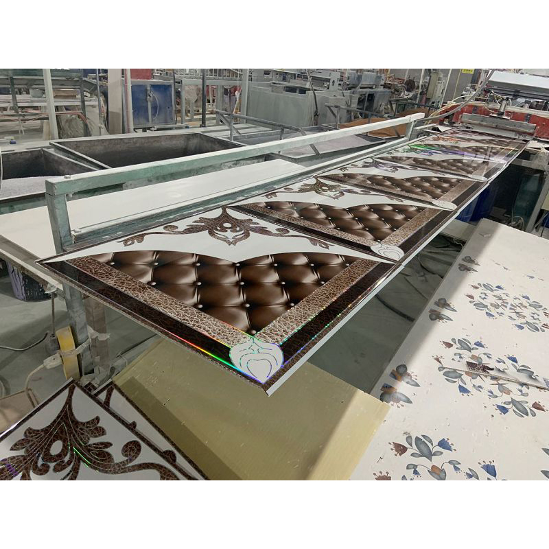 Hollow PVC Ceiling Gypsum Tile 595X595mm Somalia PVC False Ceiling Gypsum Board 603X603mm Grid Ceiling Peru and Plafon De PVC for Dominicana