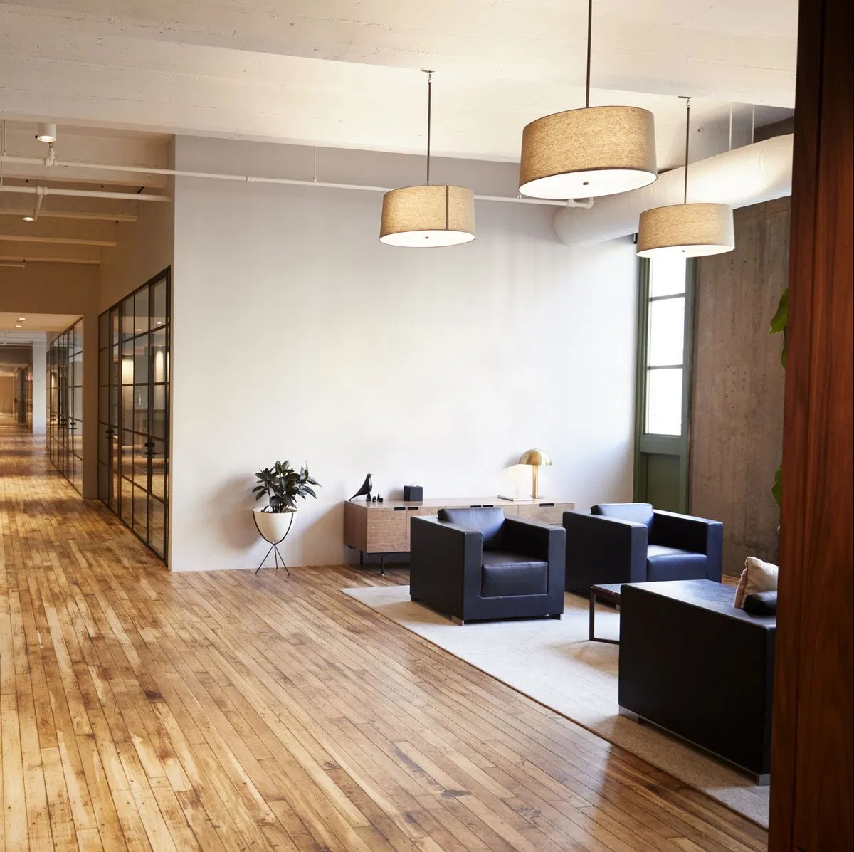 Водостойкий ламинат 8-12 мм, дуб, белый, серый