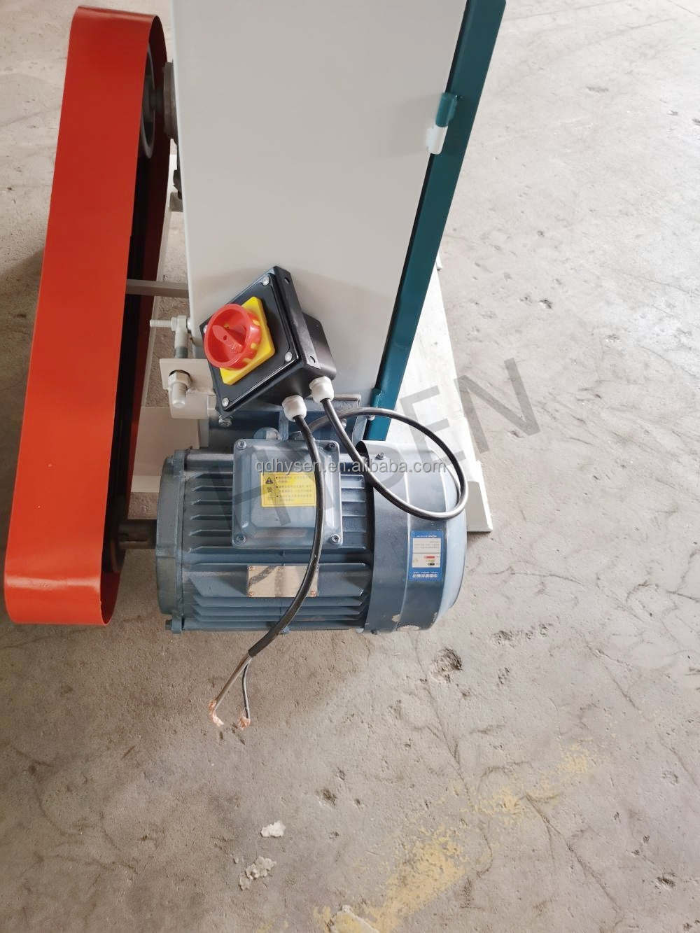 Ленточная пила по дереву вертикальная для фанеры MJ3468