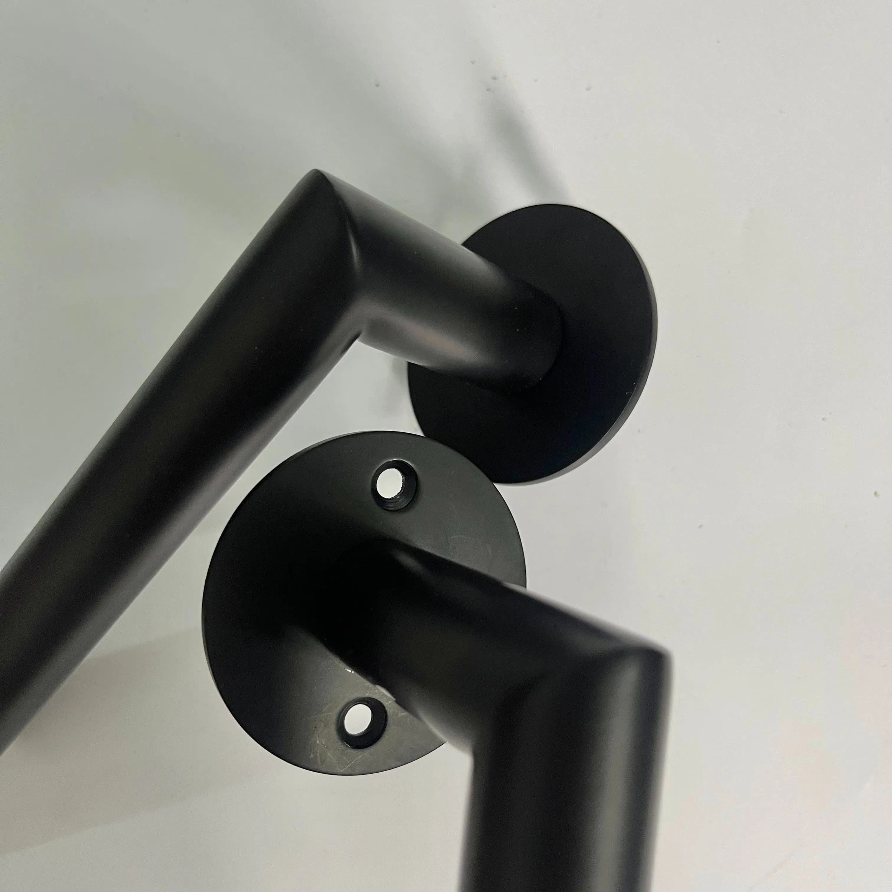 High Security Interior Door-Handle Matt Black Wooden Door Handles for Home Villa