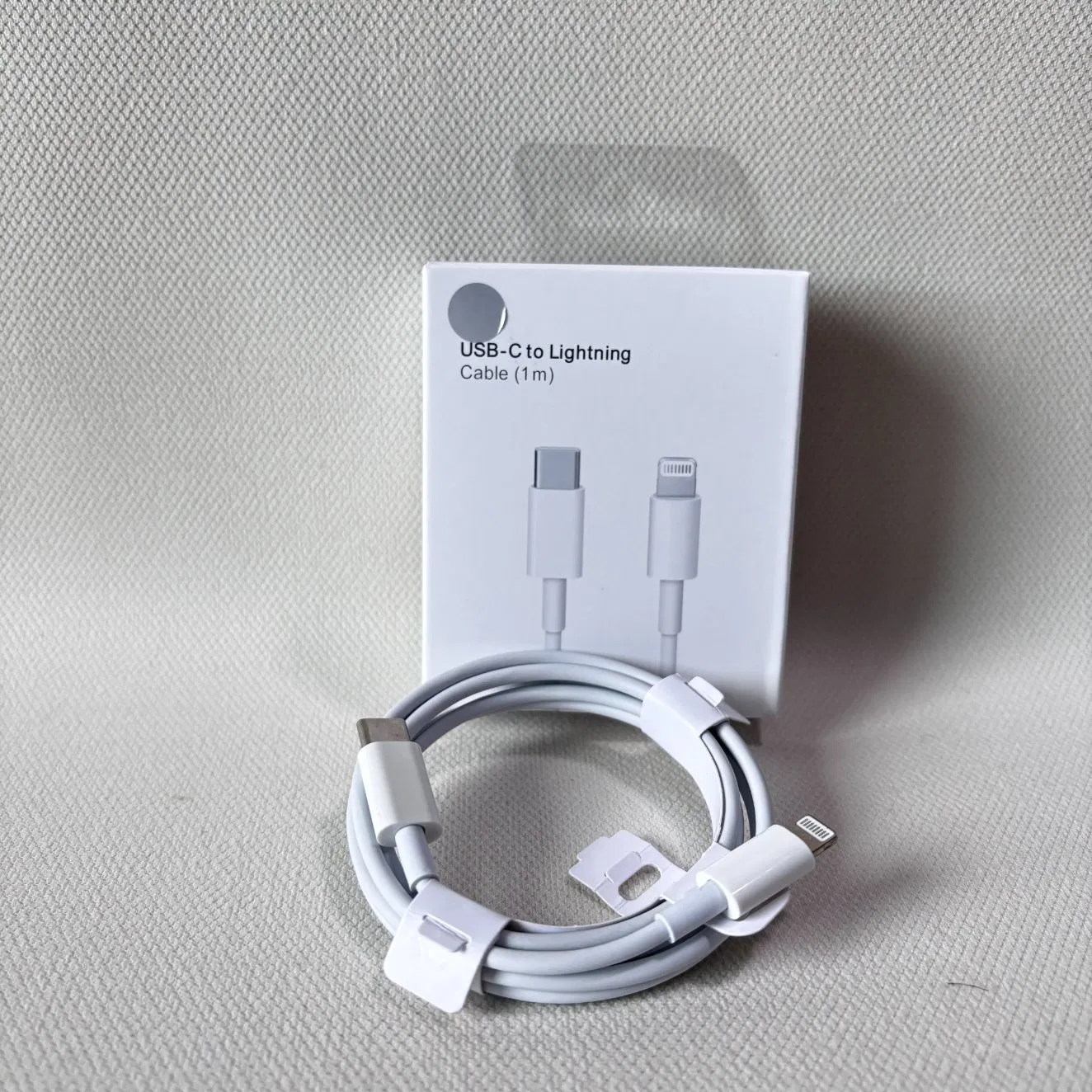 Кабель USB-C — Lightning 1м, быстрая зарядка