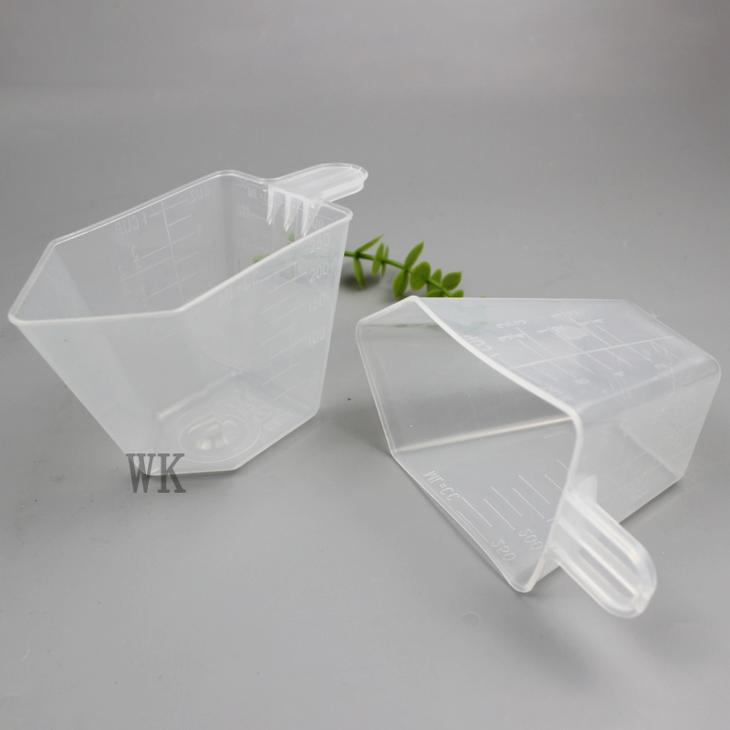 Plastic Measuring Cups Eco-Friendly Home Kitchen Tools for Liquid Weight up
