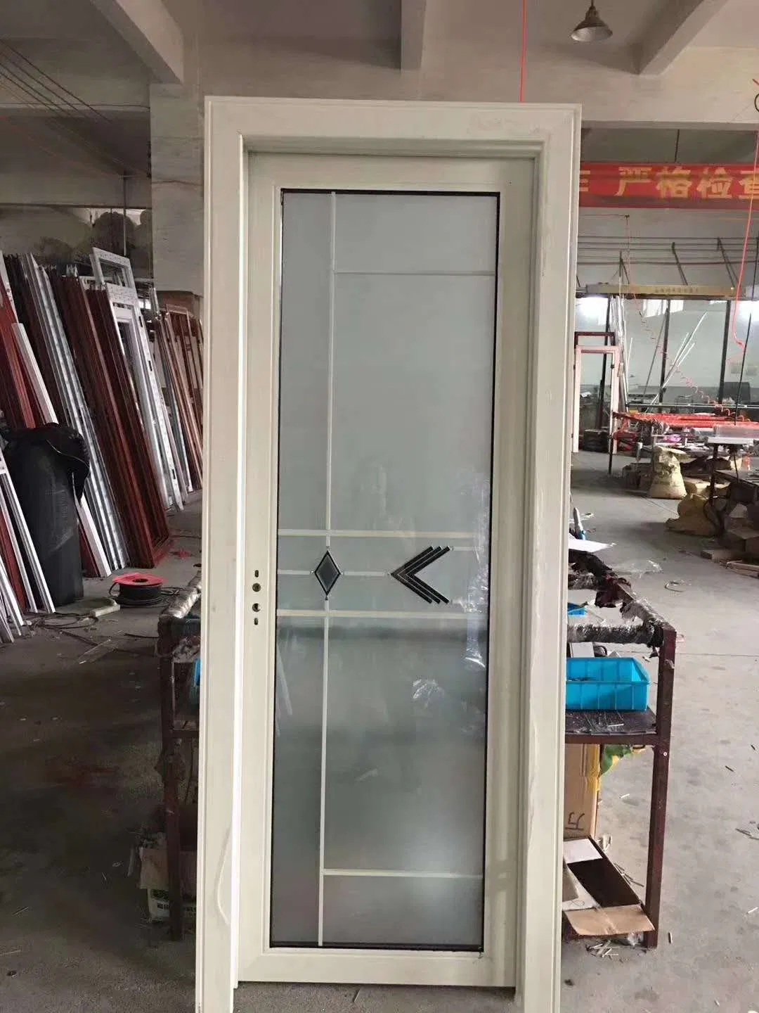 Алюминиевая стеклянная дверь для ванной