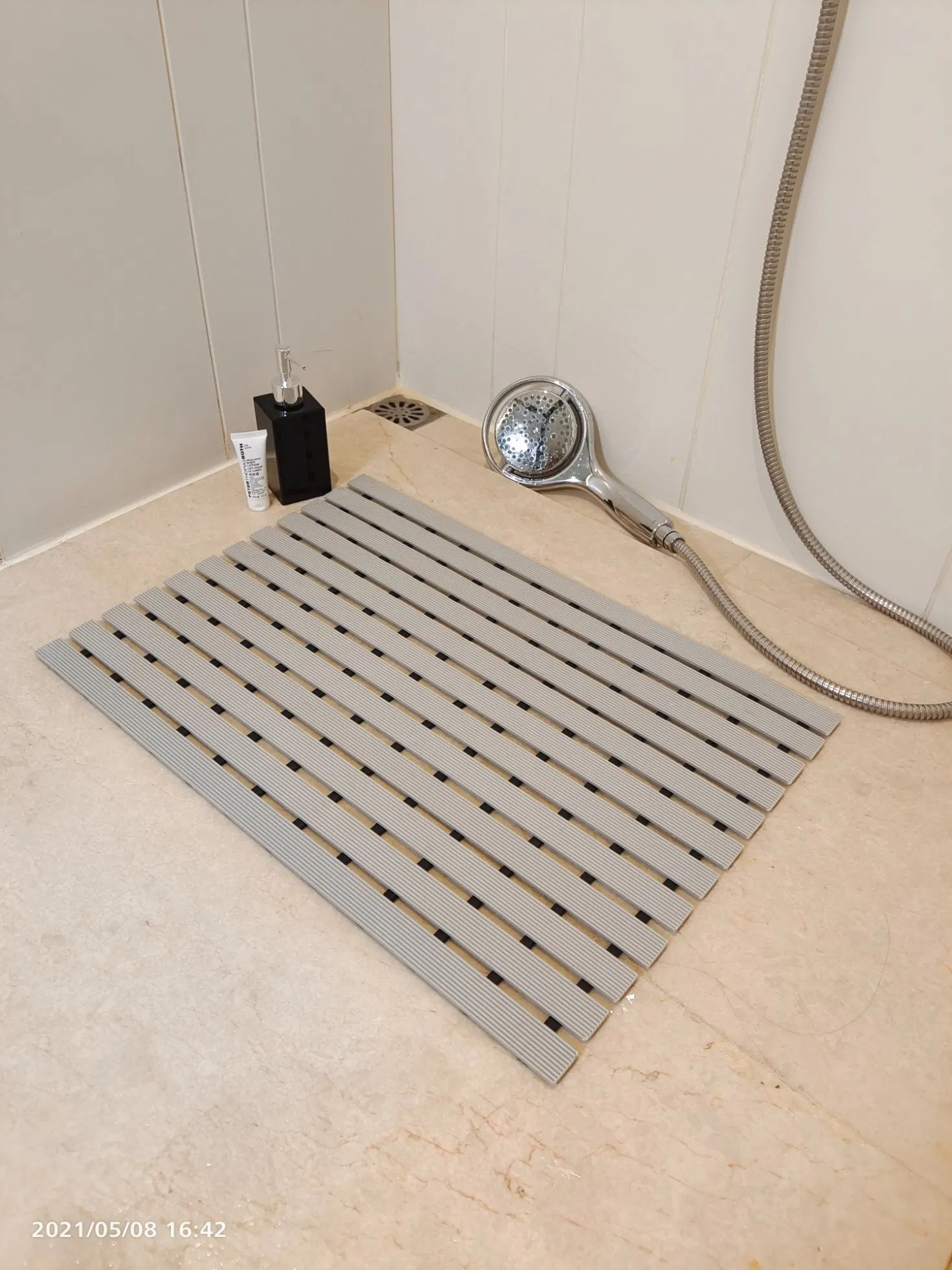 Противоскользящий дренажный коврик для бассейна TPE+PVC