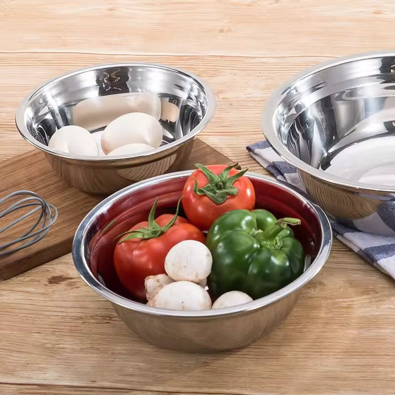 Wholesale Stainless Steel Mixing Bowls Non Slip Nesting Whisking Bowls Set Mixing Bowls for Salad Cooking Baking