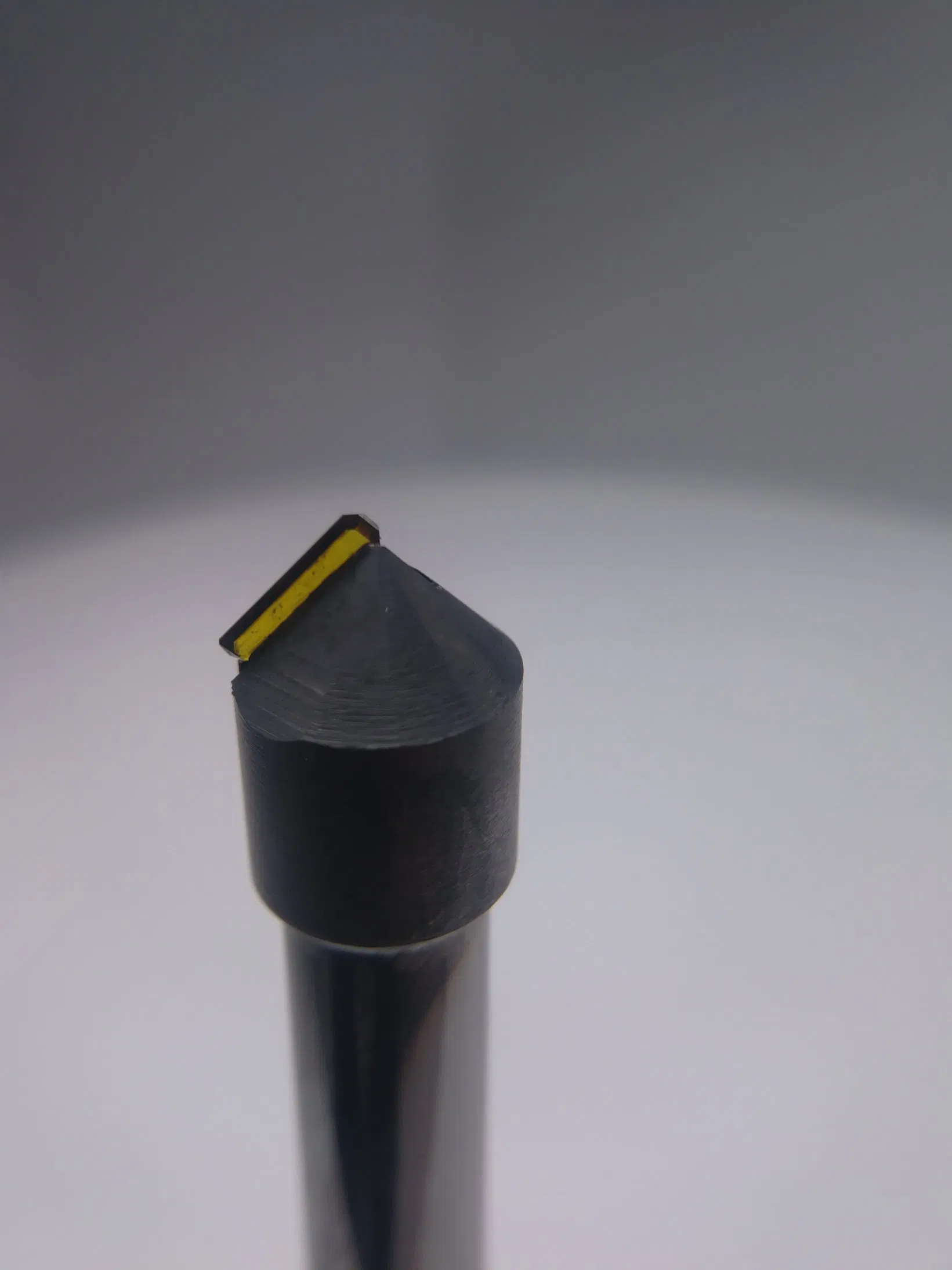 Алмазные фрезы CVD/MCD для полировки акрила