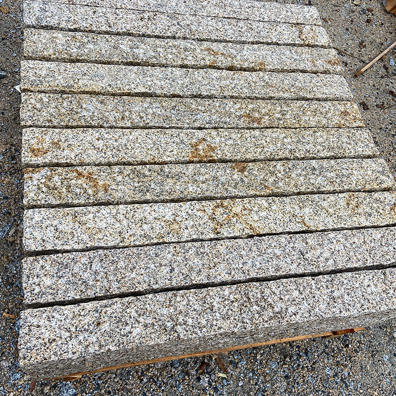 Natural Grey/Black/Red/Yellow Garden/Cobble/ Cube/Flag/Kerb/Blind/Fan Shape/Paving Granite for Landscaping/Outdoor Gardenwalkway/Driveway/Parking Pavers