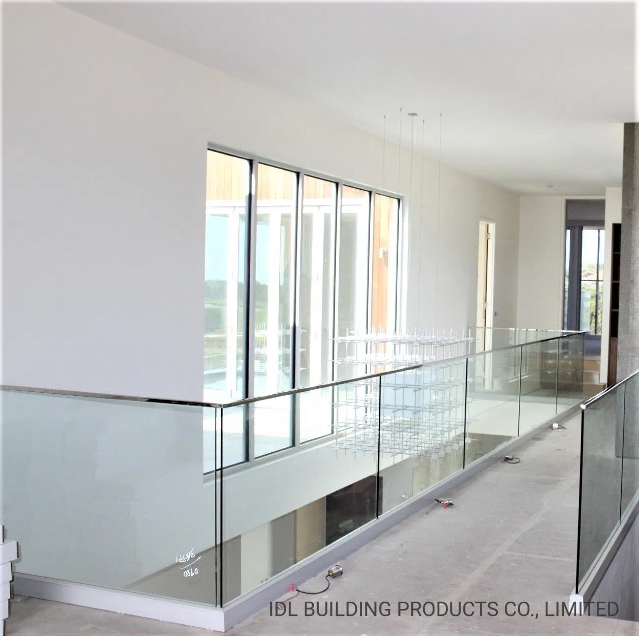 Stainless Steel Cover Aluminum Shoe Base Glass Rails U Channel Glass Railing Frameless Glass Balustrade for Deck/Staircase/Patio/Balcony/Terrace/Porch