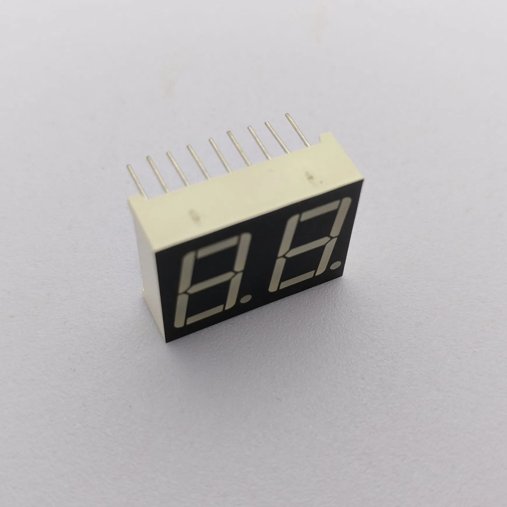 High-Visibility Green 7 Segment LED Display for Electronics Projects