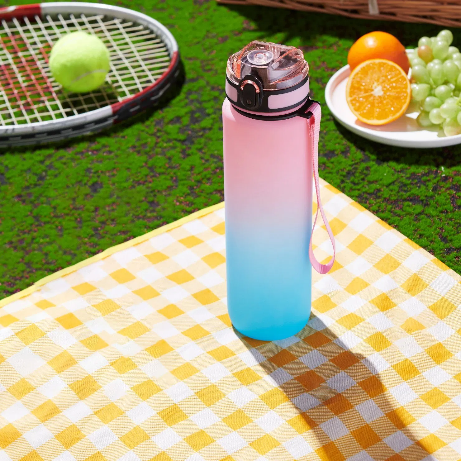 Big Capacity 1000ml Man Boy Strap CE Plastic Water Bottle with Strap