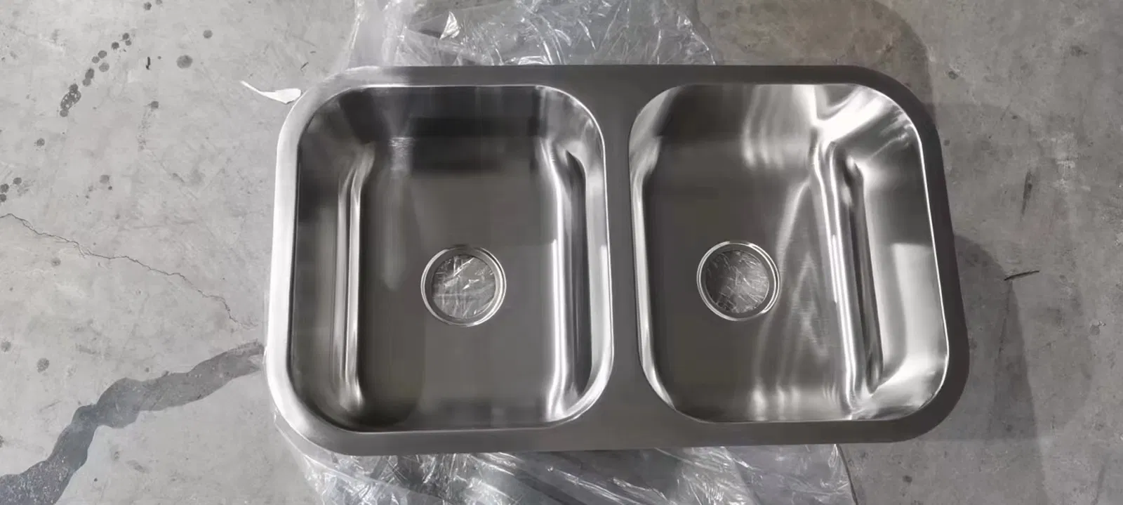 Hot Sale Stainless Steel Kitchen Sinks with Double Bowls, Undermout Kitchen Sinks