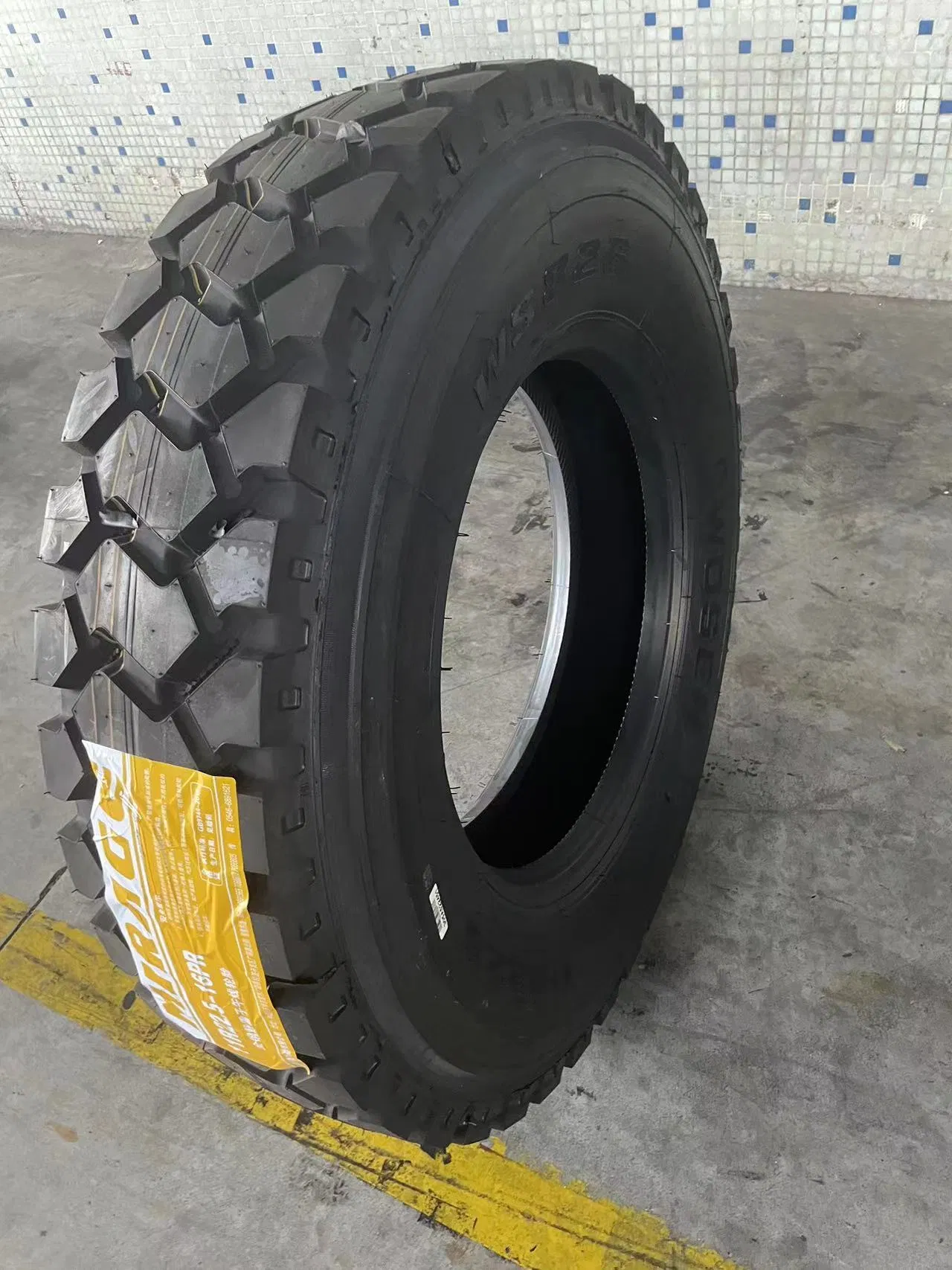 Long Distance Wear All Steel Tire MG901 12R22.5 18PR