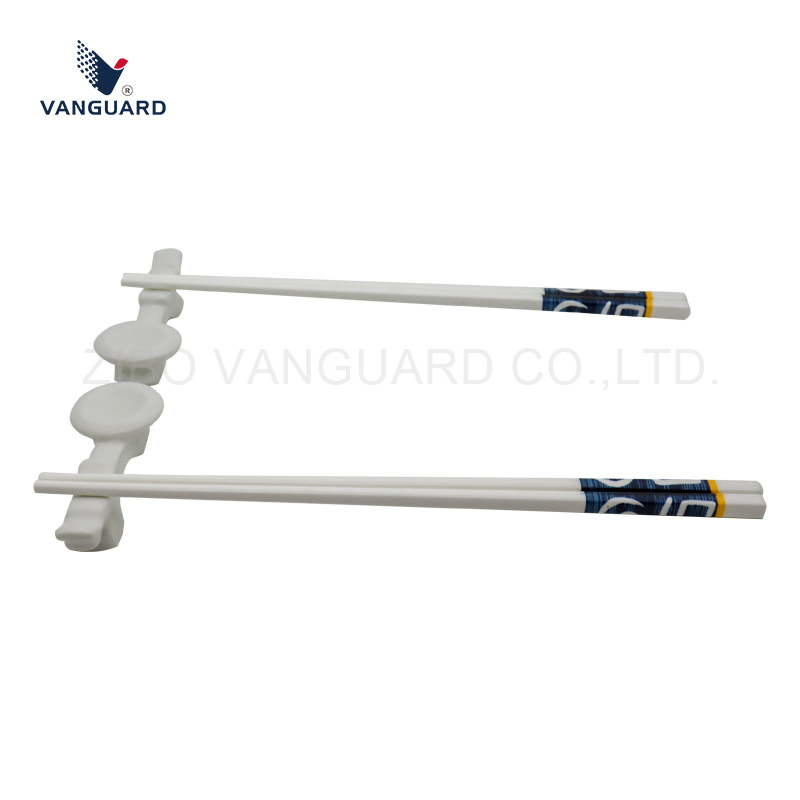 Restaurant Healthy OEM Ceramic Chopstick Rest White Porcelain Chopstick Stand