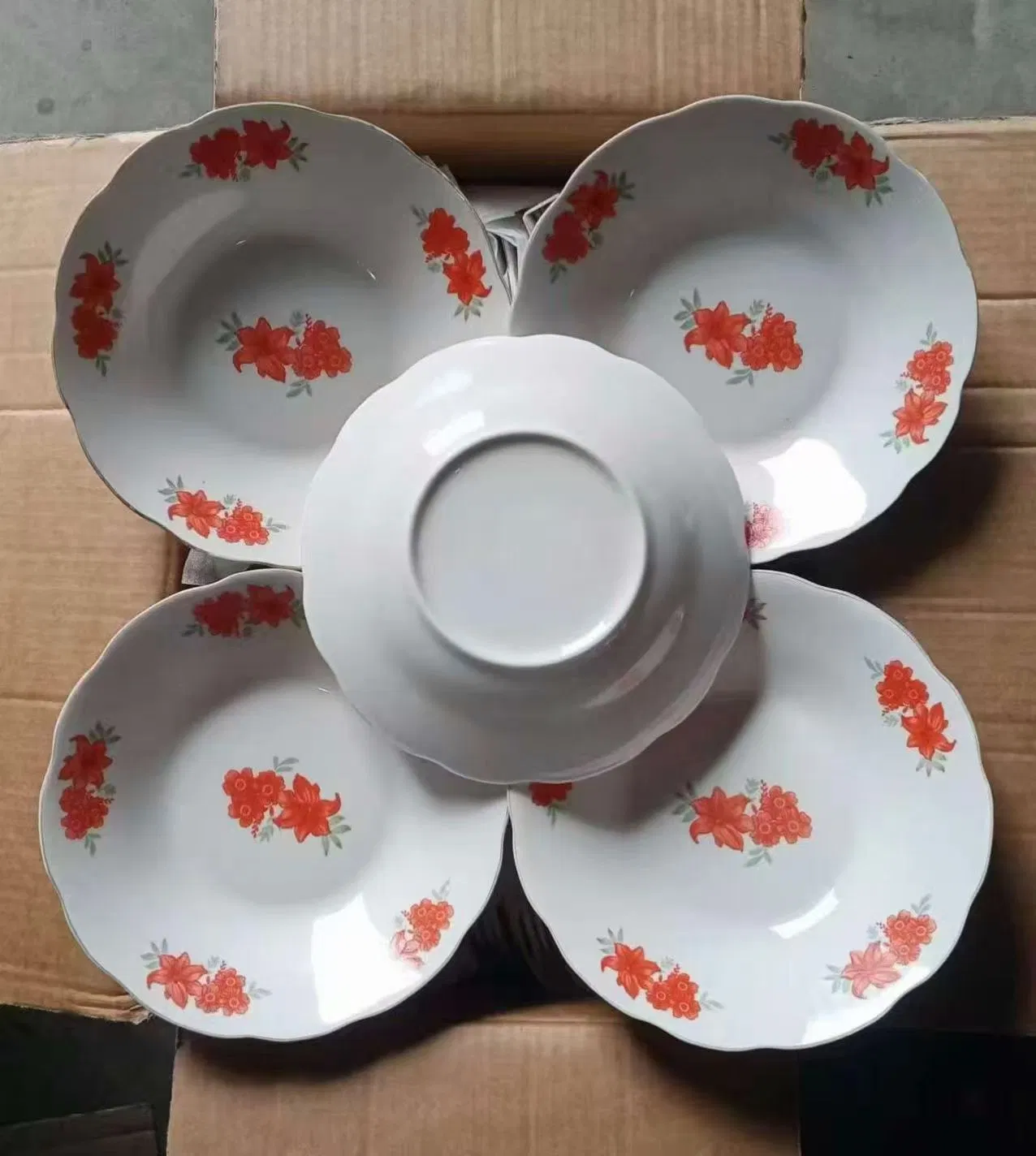 Premium Ceramic Tableware: 8" Soup Plate with Unique Decal Porcelainware Ceramic Kitchenware Tableware