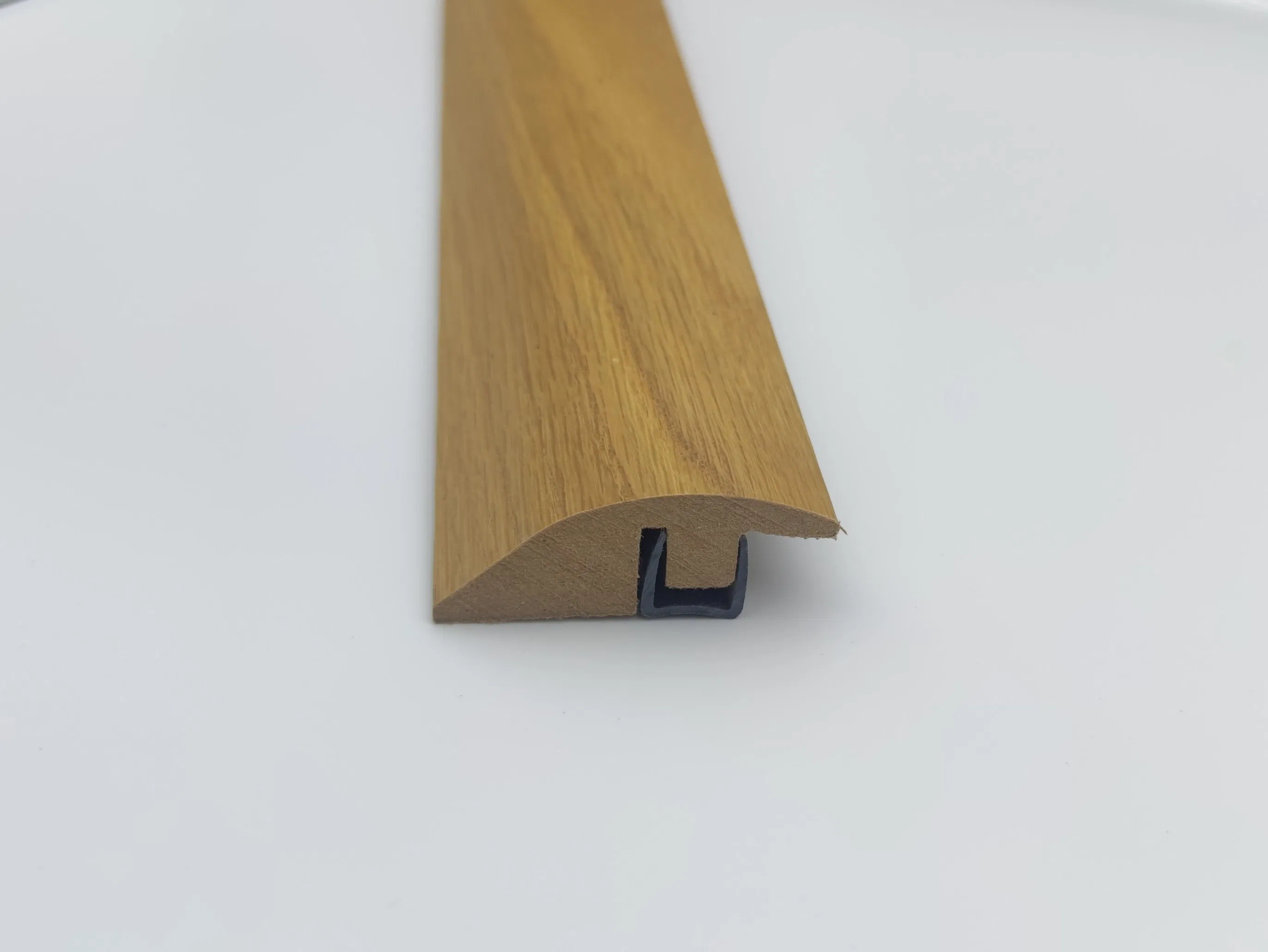 Elegant Wood Molding for Modern Interior Design Solutions