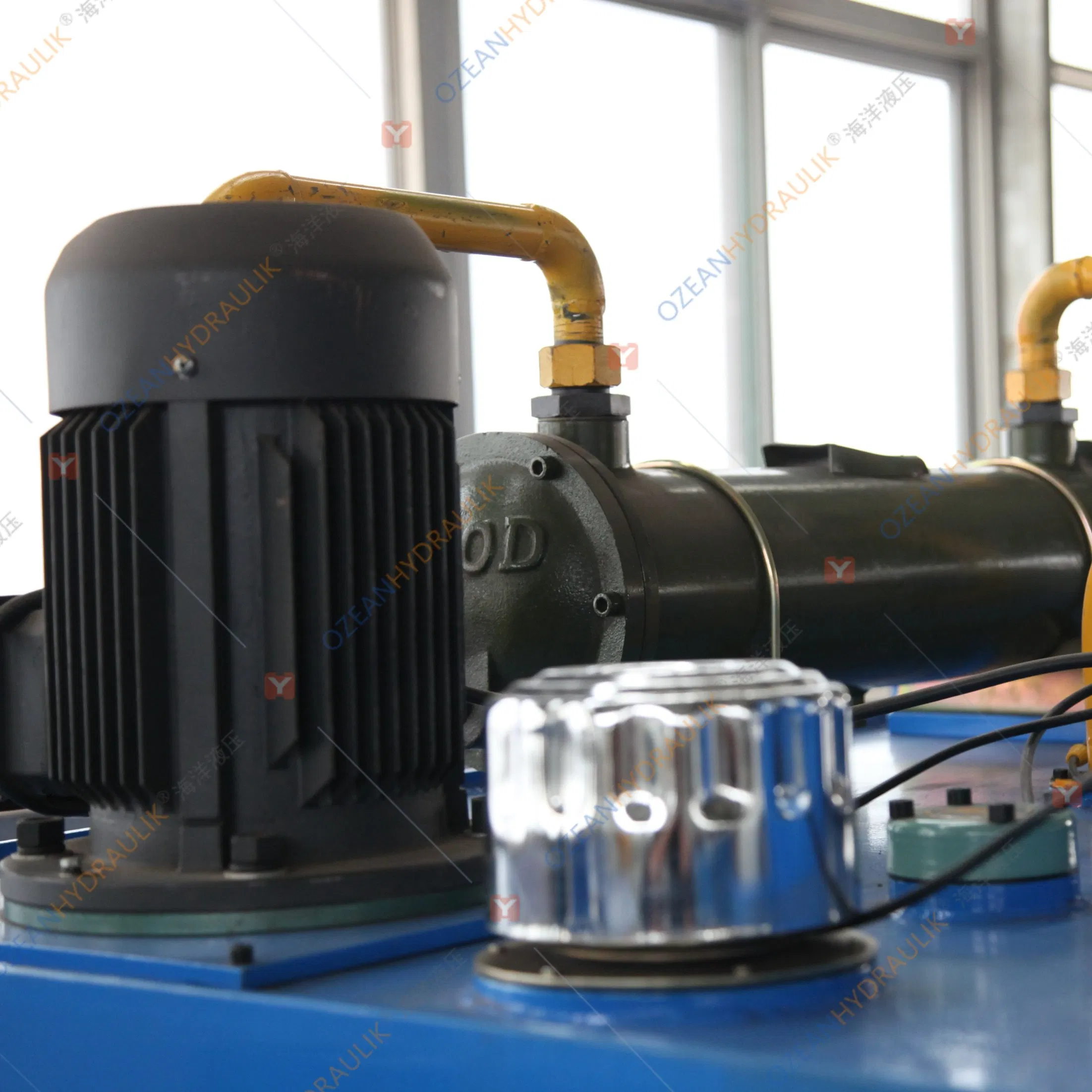 Мощная гидравлическая система на водно-гликолевой основе