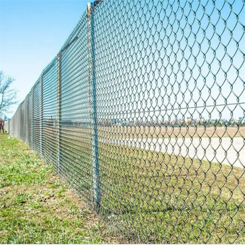 High Quality Wholesale Galvanized Chain Link Fence
