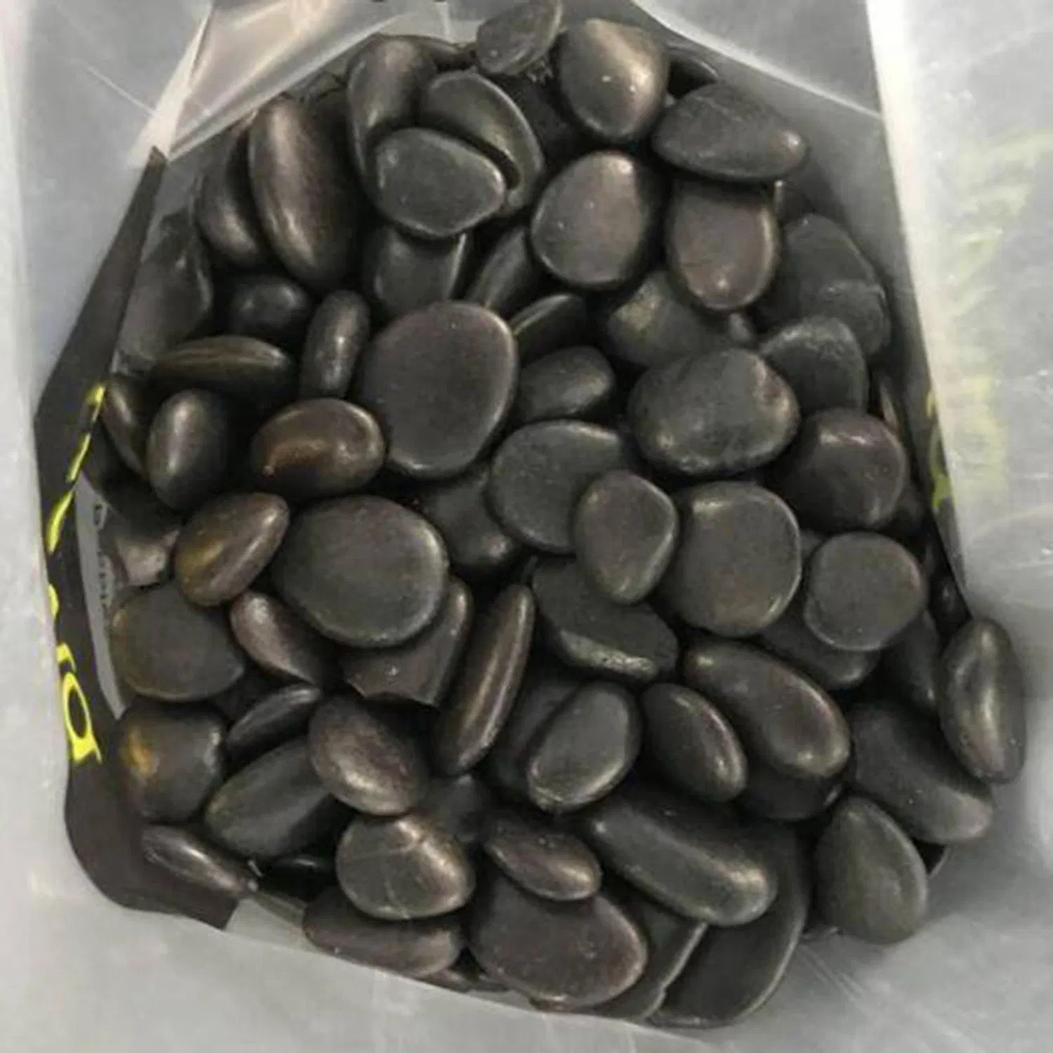 Hot Sale Garden Pathway or Walkway Black Cobble Pebble Stone Cheap Price