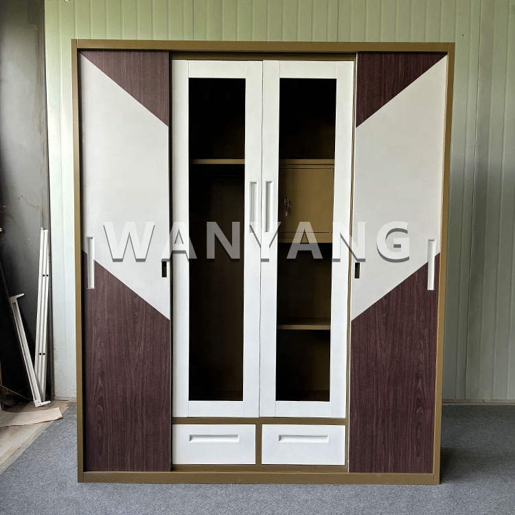 Зеркало детское с 4 дверцами