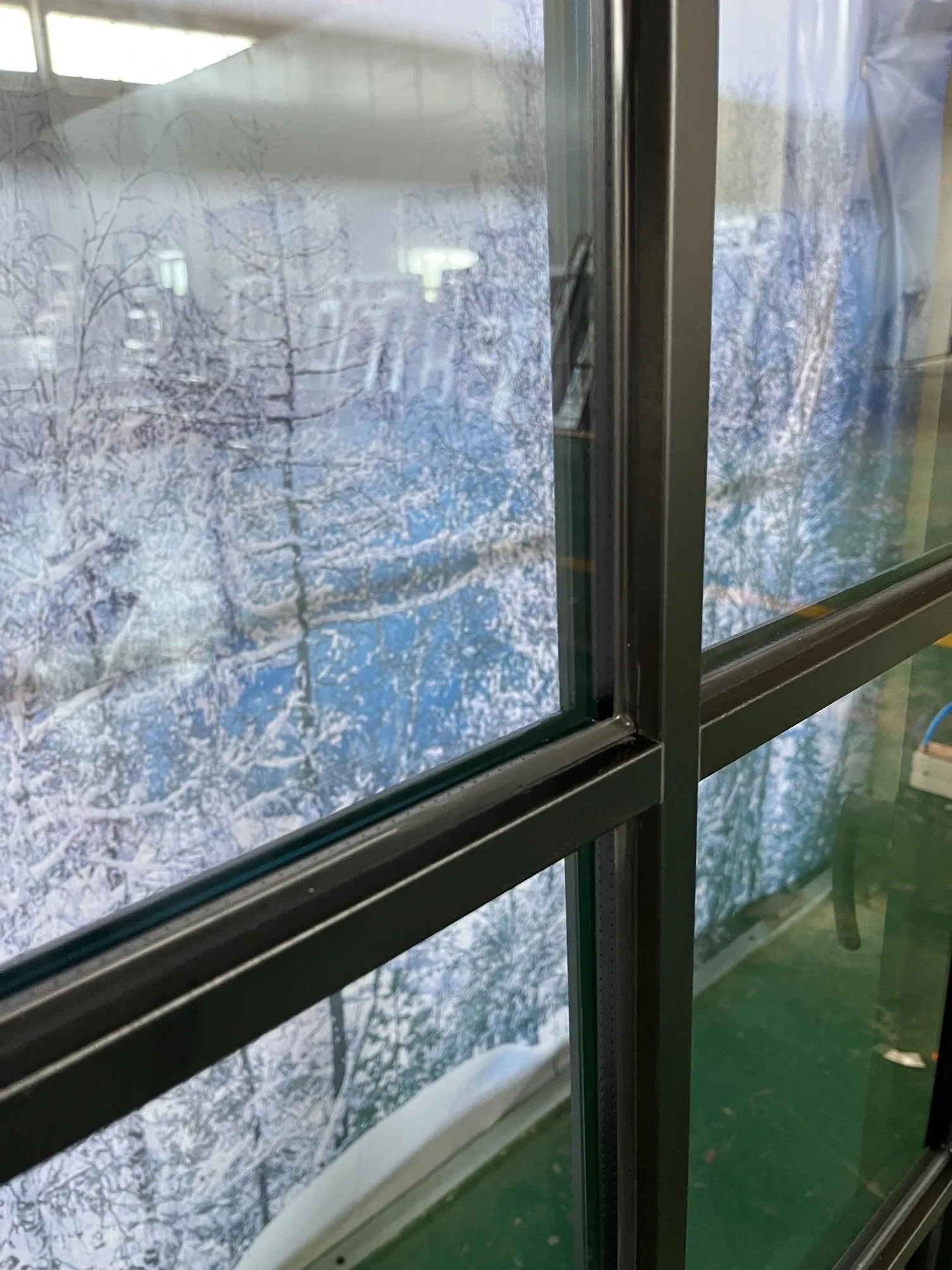 Penjoy North American Popular Space Saving Aluminum Outward Casement Window